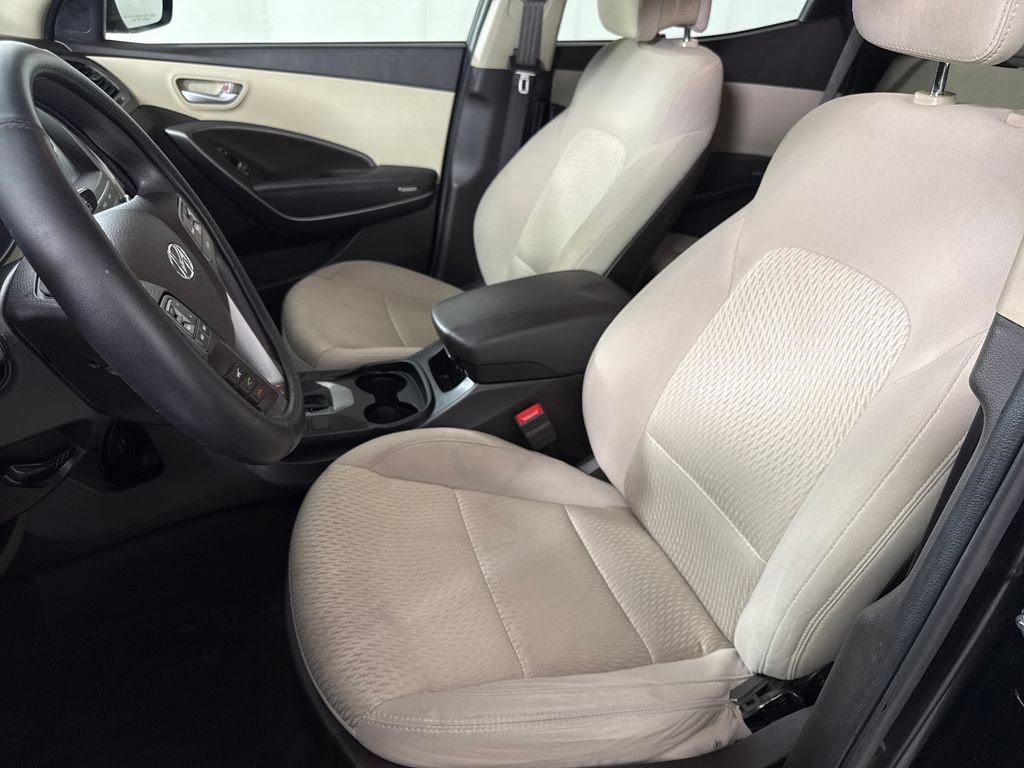 Used 2018 Hyundai Santa Fe Sport w/ 2.4L Value Package 02 FWD image 11