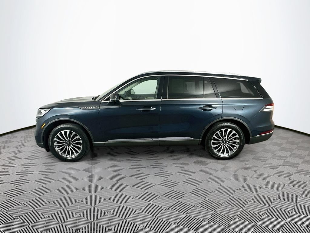 Used 2023 Lincoln Aviator Reserve w/ Elements Package Plus AWD/4WD image 7