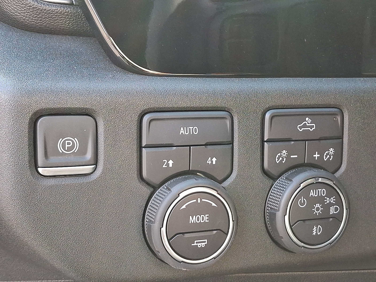 Used 2024 Chevrolet Silverado 1500 RST AWD/4WD image 25