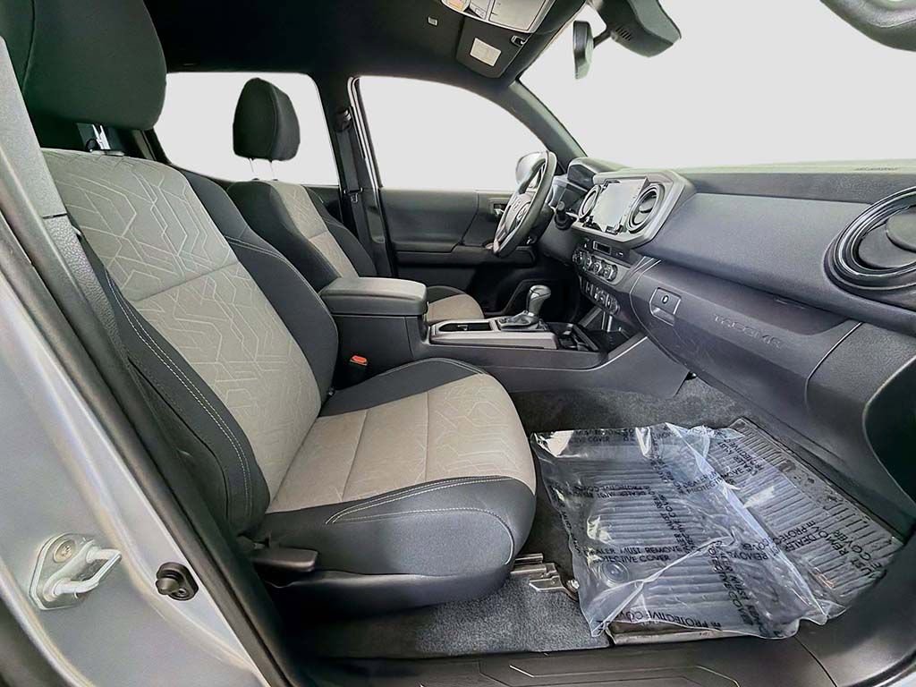 Used 2023 Toyota Tacoma TRD Sport image 19