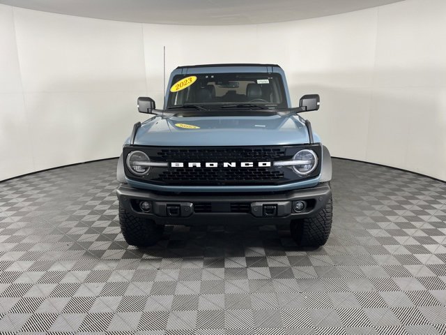 Used 2023 Ford Bronco Wildtrak image 2