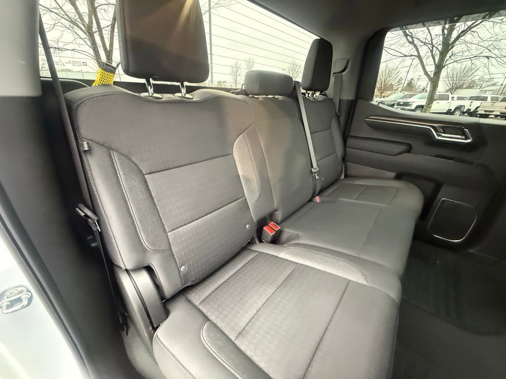 Used 2023 Chevrolet Silverado 1500 LT w/ Z71 Off-Road Package image 25