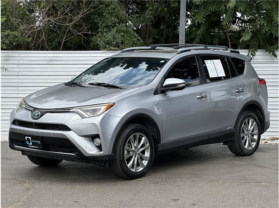 Used 2018 Toyota RAV4 Limited w/ Advanced Technology Package AWD/4WD image 6