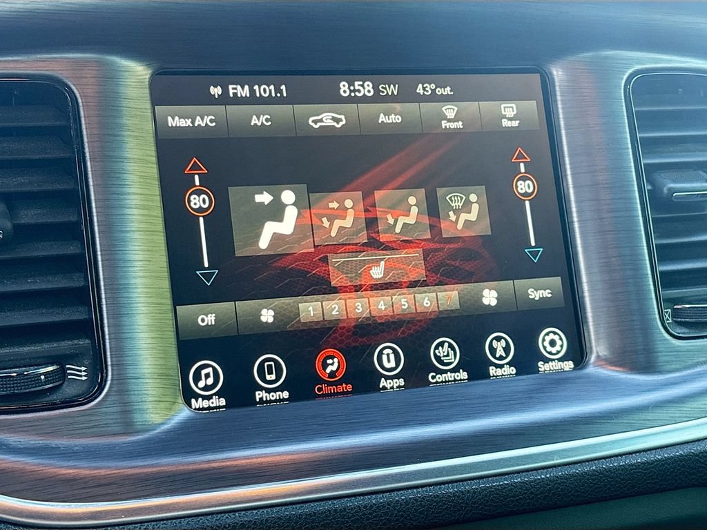 Used 2017 Dodge Charger SXT w/ Driver Confidence Group AWD/4WD image 15