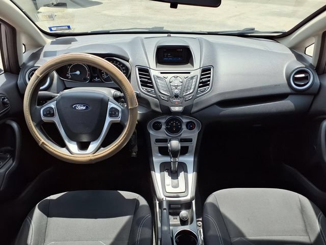 Used 2018 Ford Fiesta SE FWD image 11