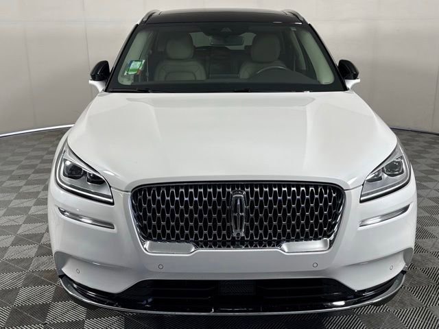 Used 2020 Lincoln Corsair Reserve w/ Equipment Group 201A FWD image 11