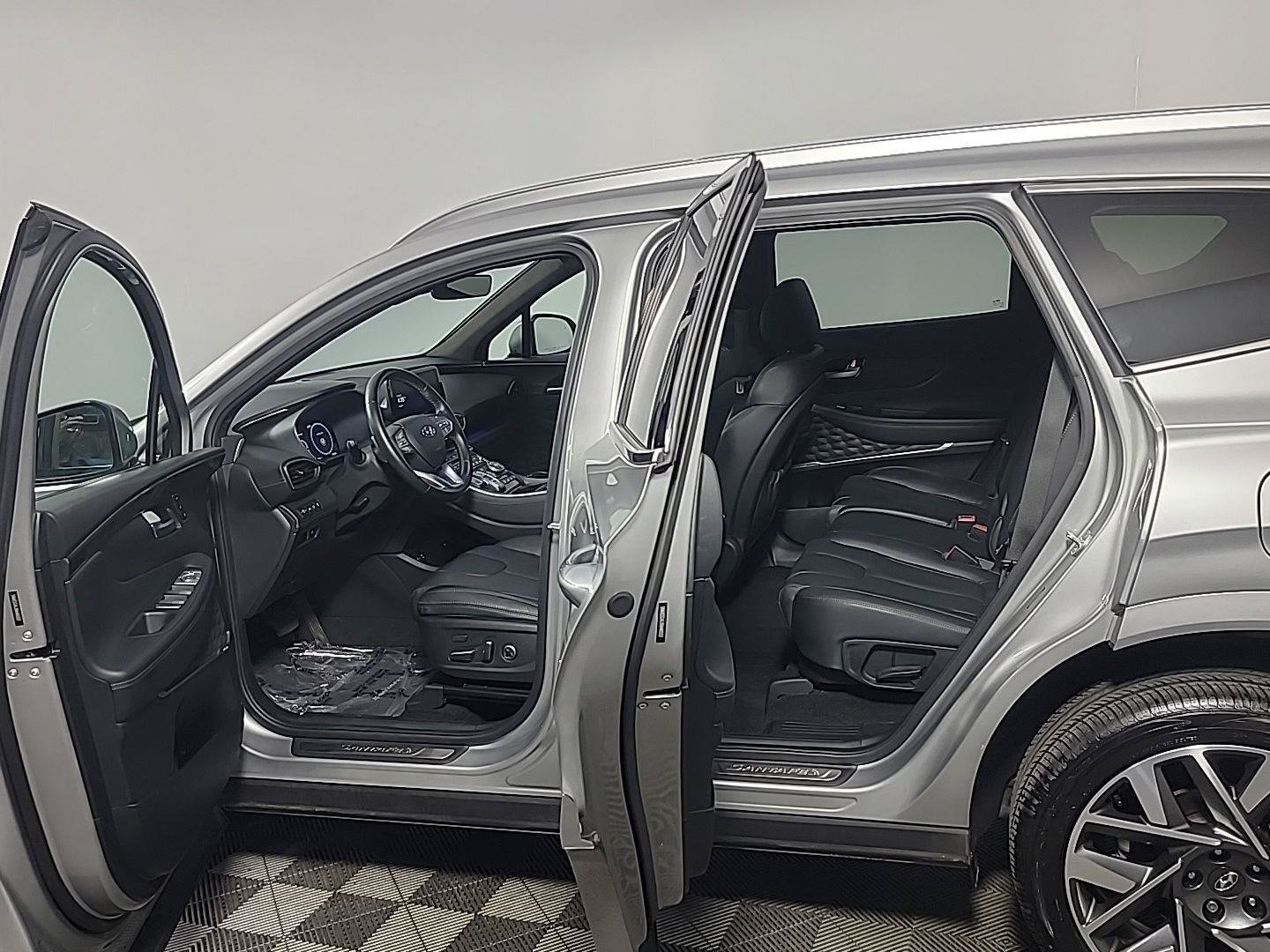 Used 2022 Hyundai Santa Fe Calligraphy AWD/4WD image 18