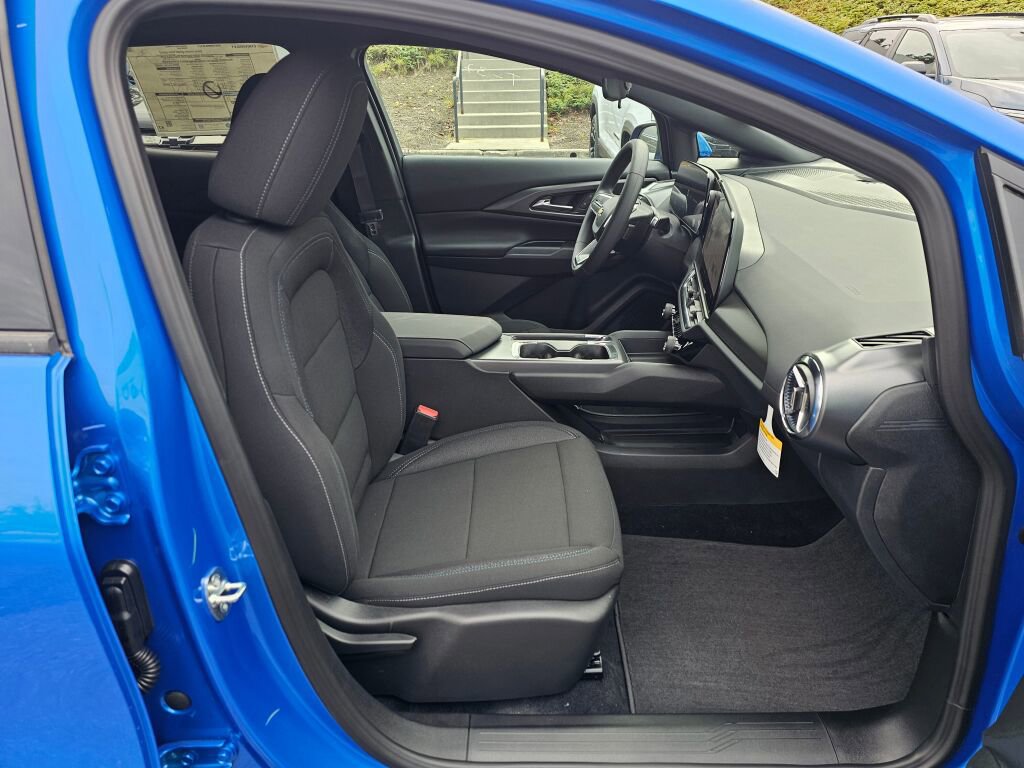 New 2026 Chevrolet Equinox EV LT image 26