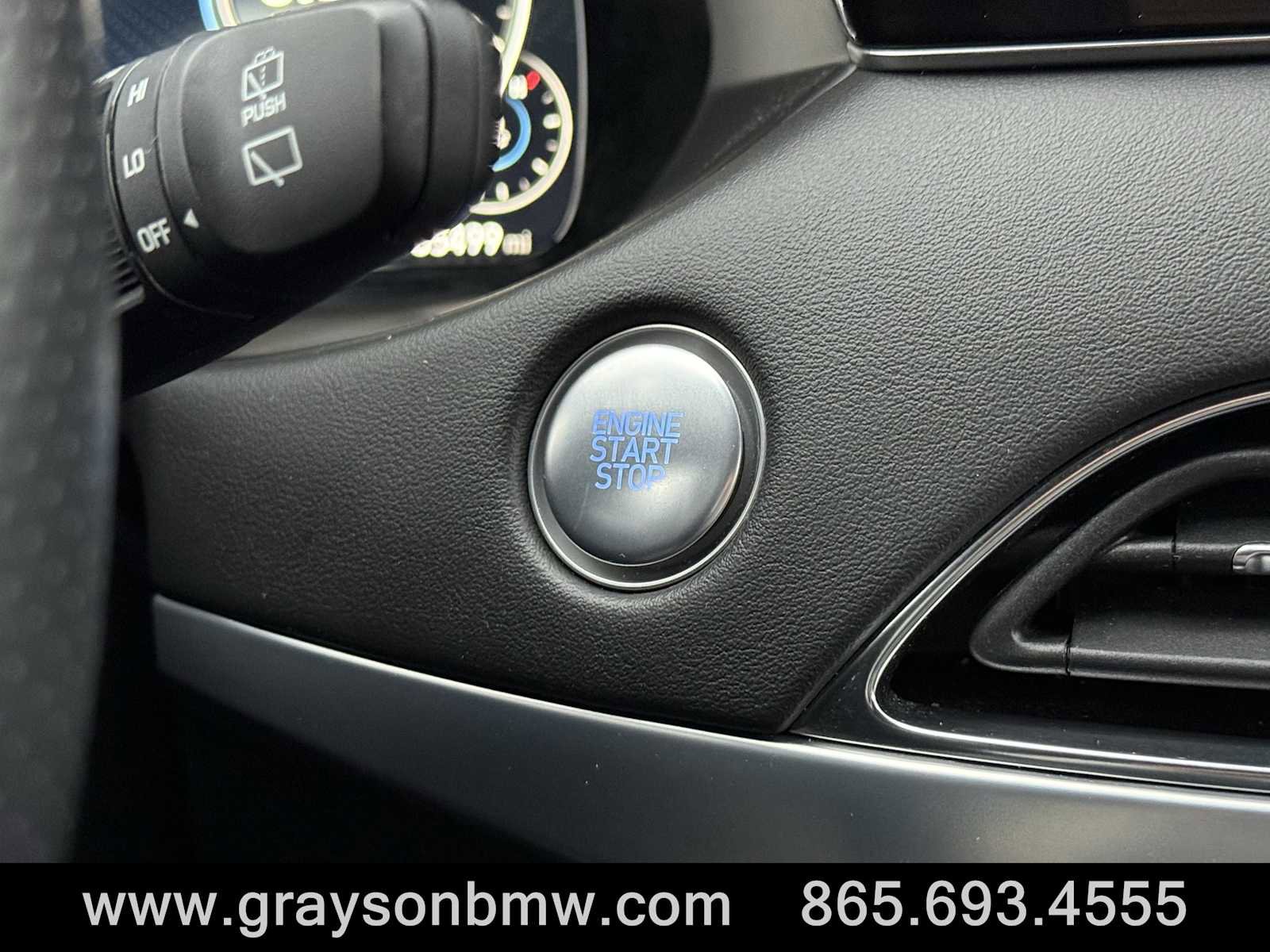 Used 2022 Hyundai Palisade Calligraphy image 19