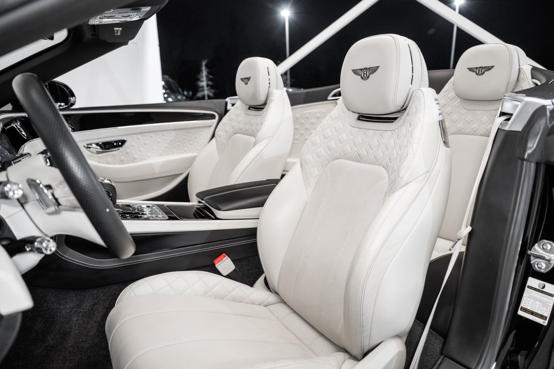 Certified 2020 Bentley Continental GT V8 AWD/4WD image 20