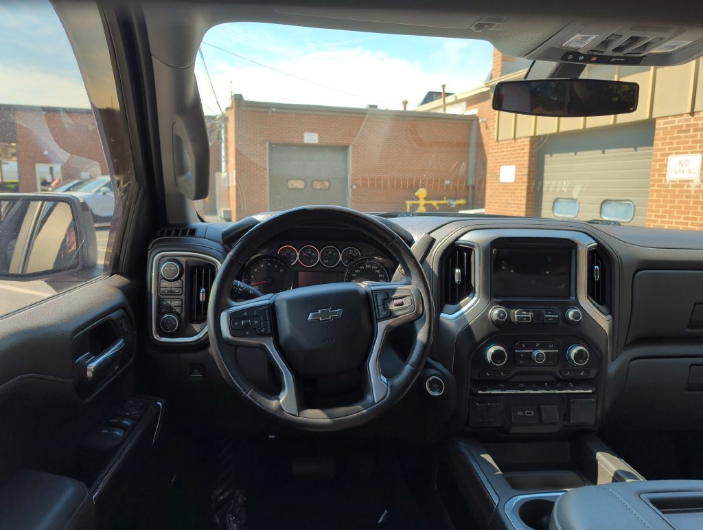 Used 2022 Chevrolet Silverado 1500 LT Trail Boss w/ LT Trail Boss Premium Package AWD/4WD image 20