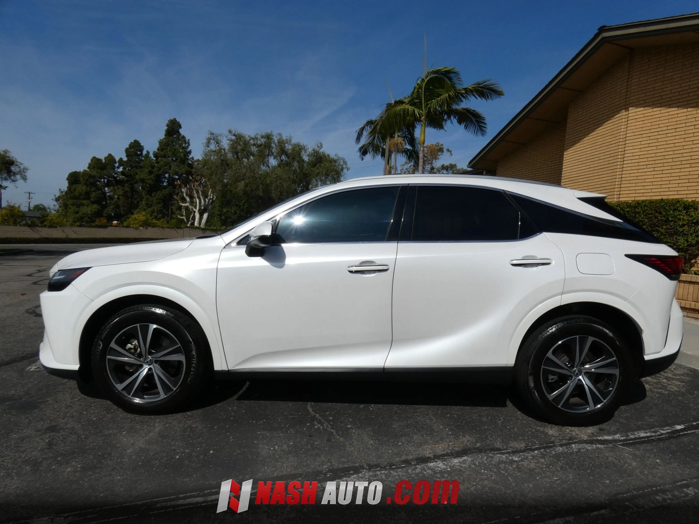 Used 2023 Lexus RX 350 Premium w/ Accessory Package (Z1) FWD image 14