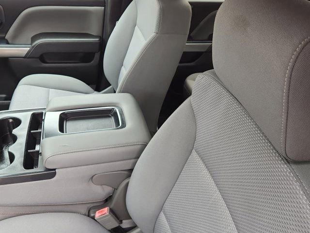 Used 2018 Chevrolet Silverado 1500 LT w/ Texas Edition image 21