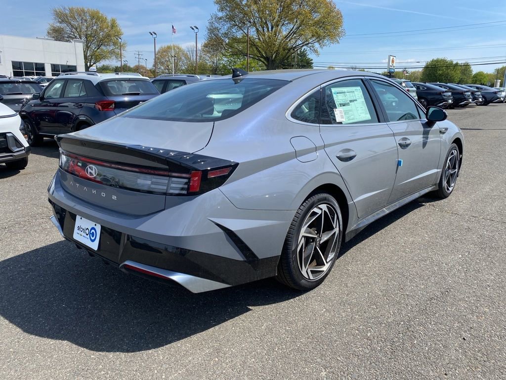 New 2026 Hyundai Sonata SEL AWD/4WD image 4