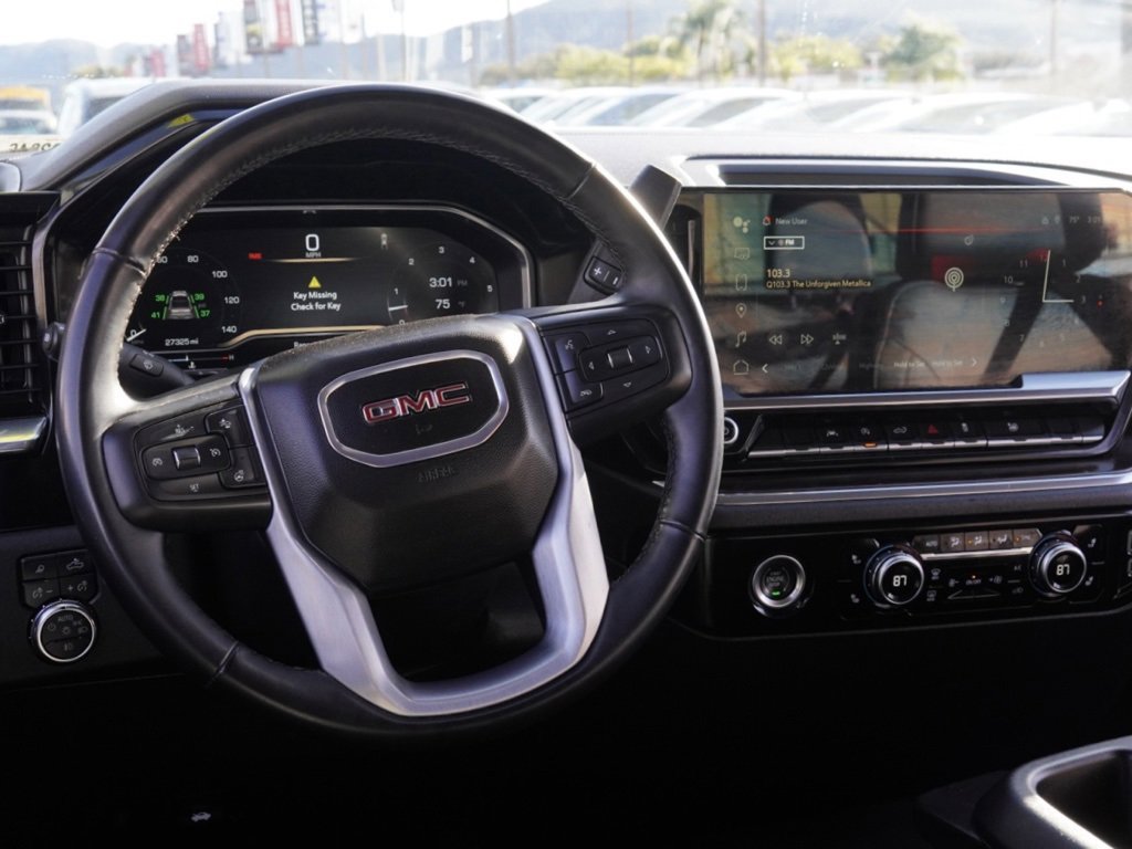 Used 2024 GMC Sierra 1500 SLT image 21