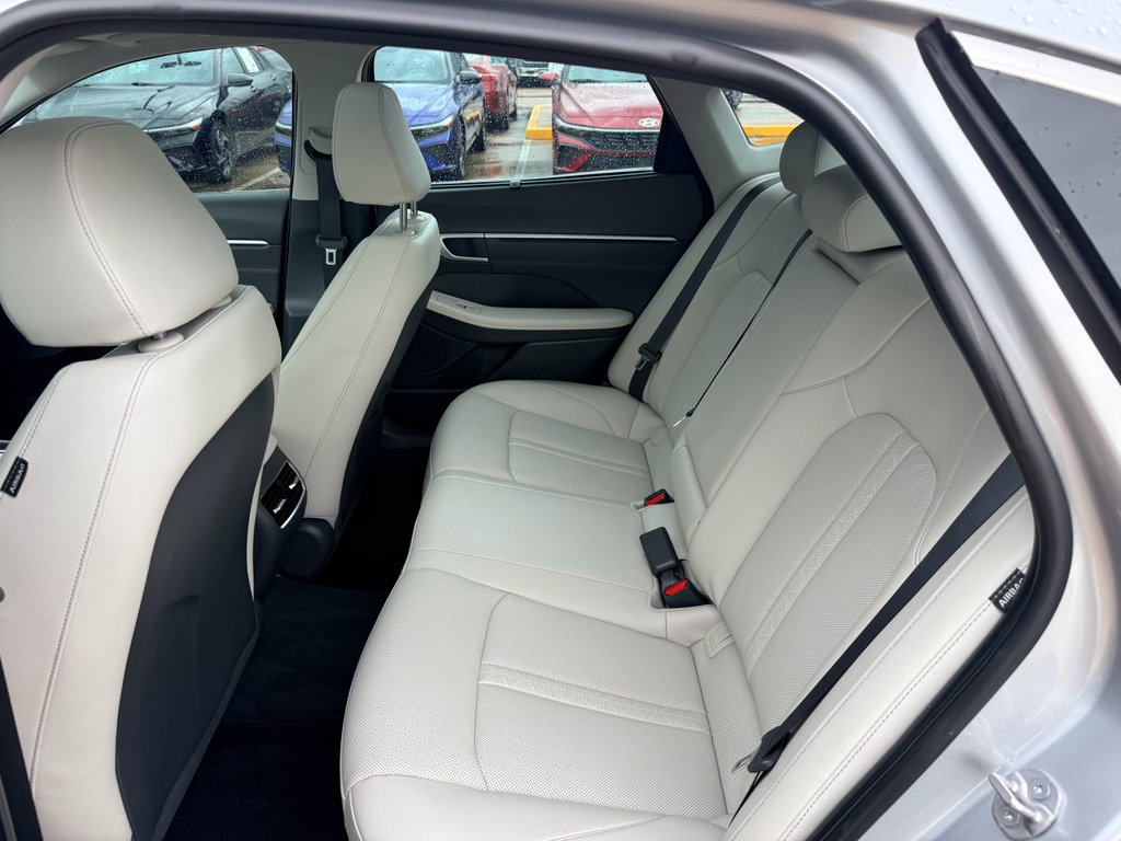 Used 2024 Hyundai Sonata Limited FWD image 25