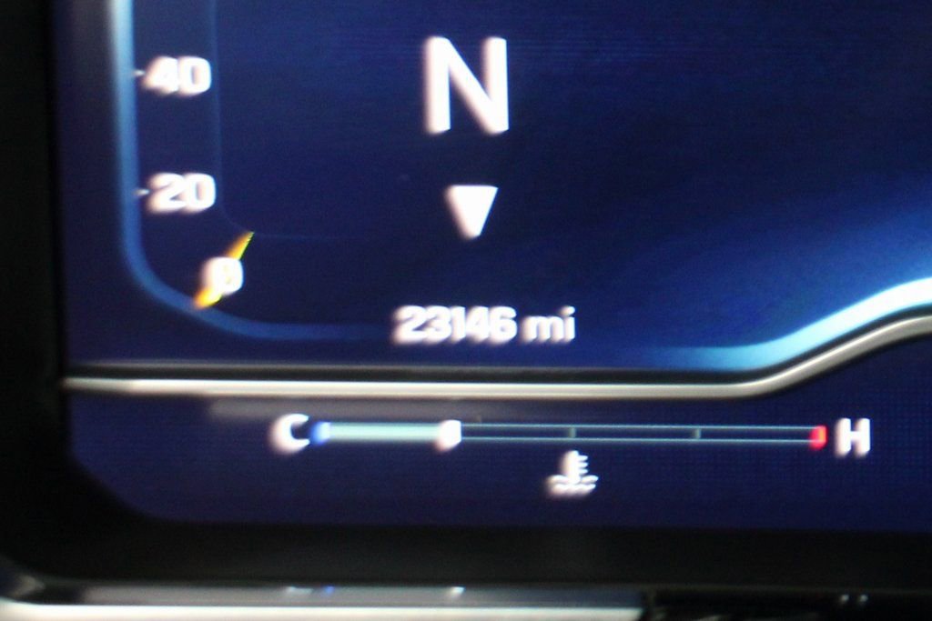 Used 2024 Chevrolet Silverado 2500 High Country w/ Technology Package image 26