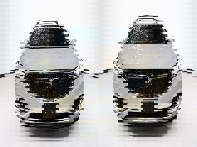 Used 2021 Buick Enclave Avenir w/ Avenir Technology Package image 2