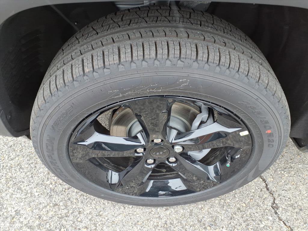 New 2026 Jeep Grand Cherokee Limited image 10