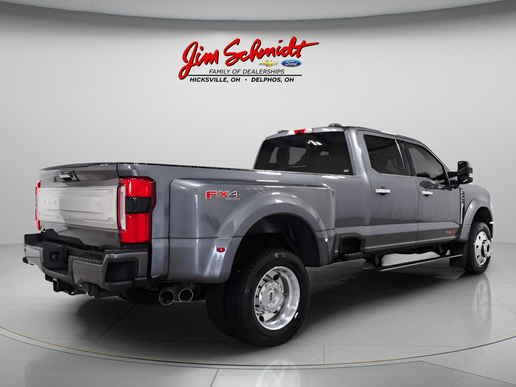Used 2023 Ford F450 Platinum w/ FX4 Off-Road Package AWD/4WD image 6
