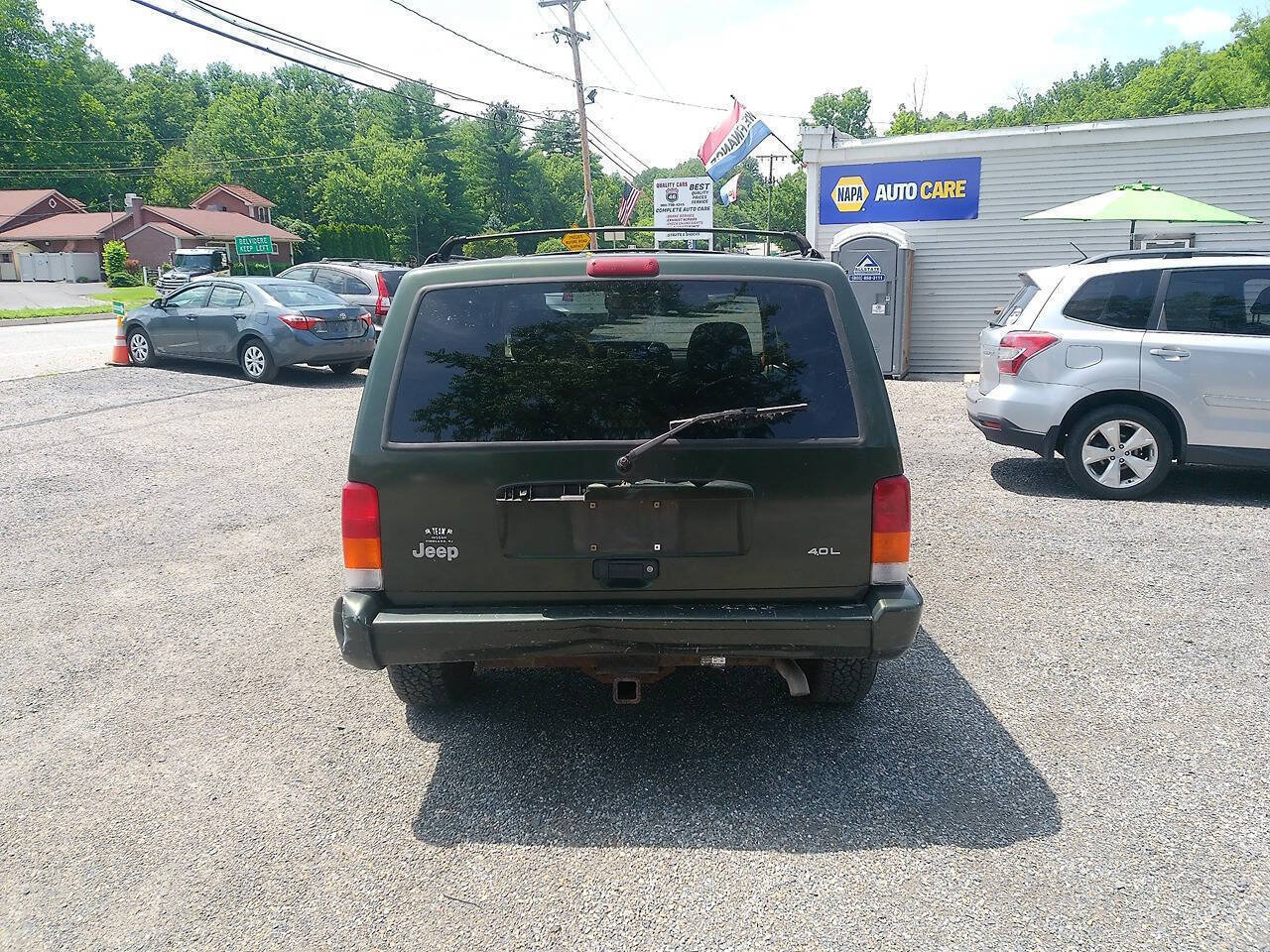Used 1998 Jeep Cherokee Classic AWD/4WD image 4