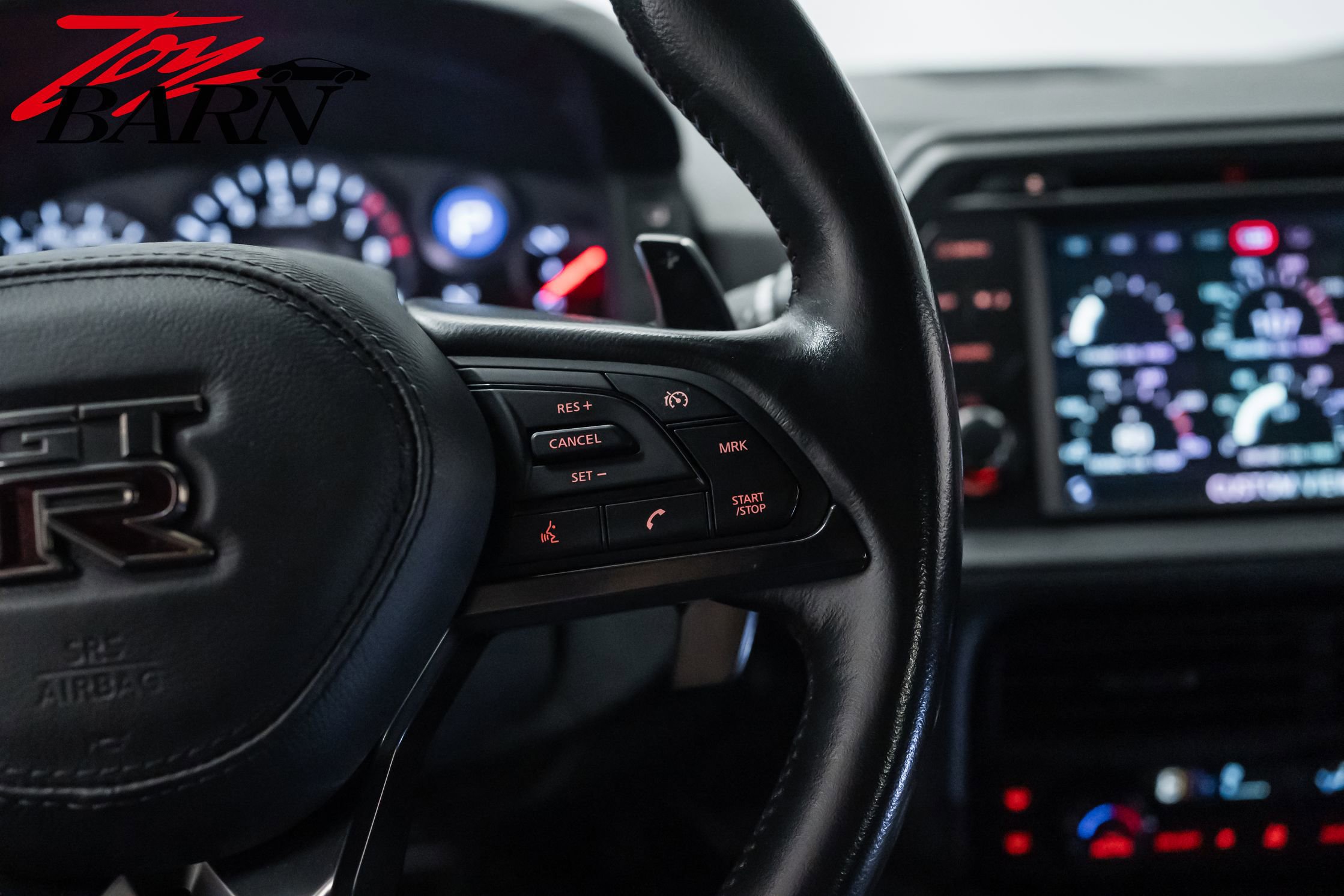 Used 2018 Nissan GT-R Premium image 32