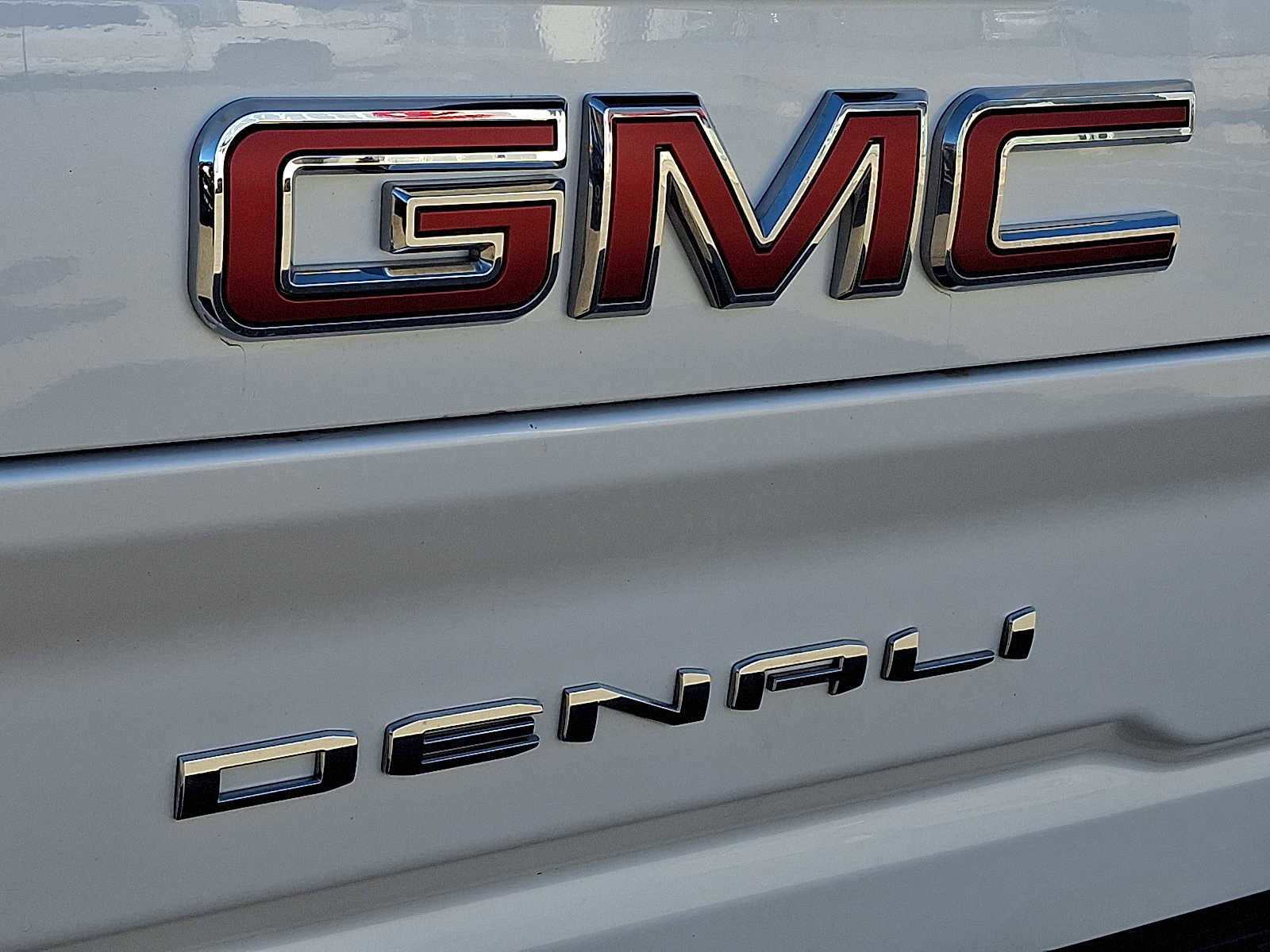 Used 2022 GMC Sierra 2500 Denali w/ Denali Ultimate Package image 32