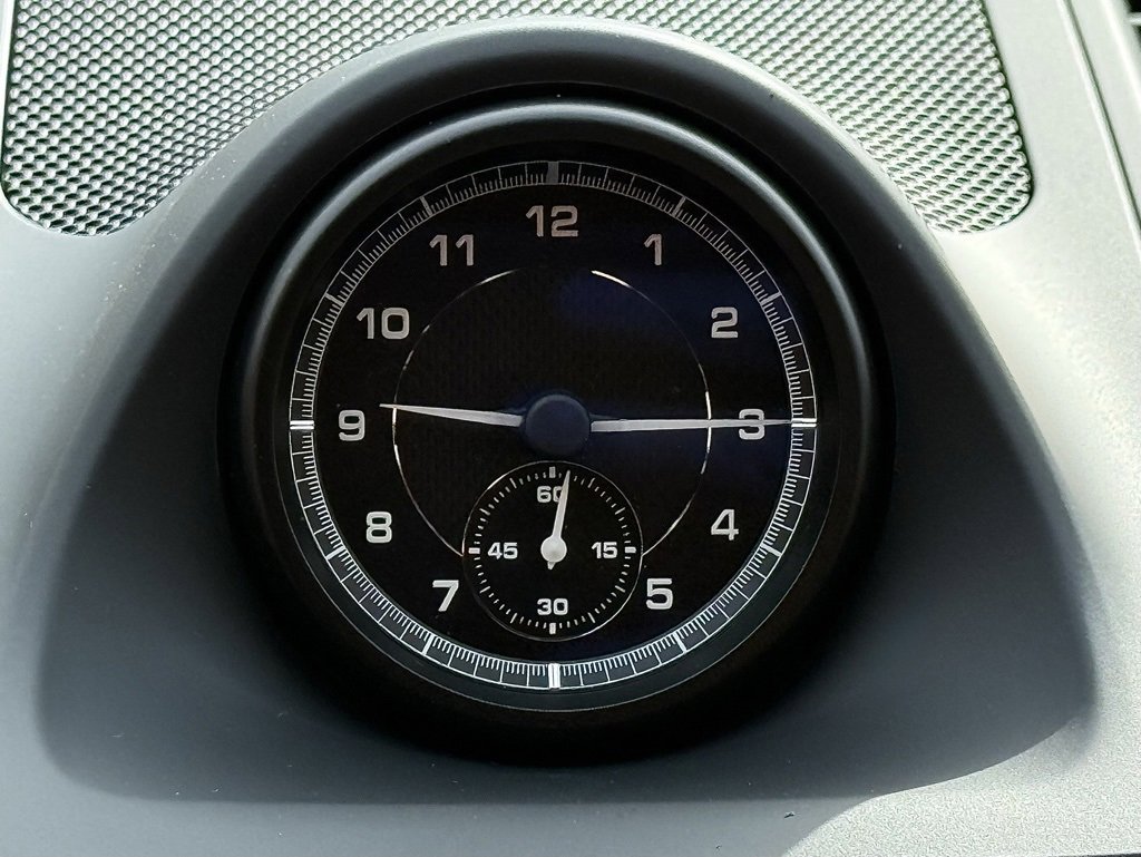 New 2026 Porsche Macan image 14