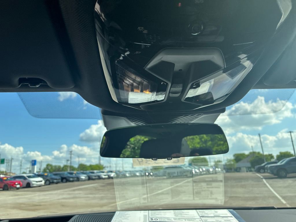 New 2026 BMW 530i xDrive AWD/4WD image 17