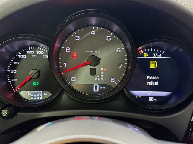 Used 2018 Porsche Macan S image 27