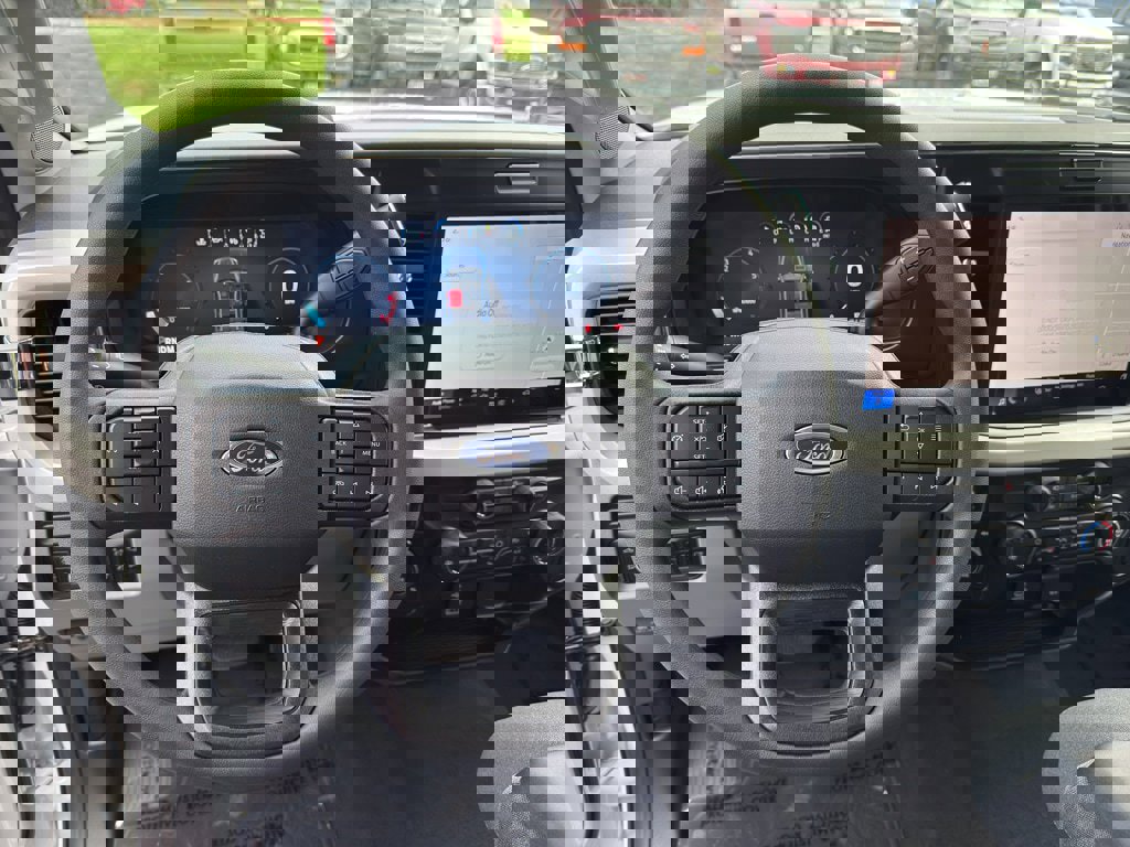 New 2026 Ford F350 XLT w/ XLT Premium Package image 19