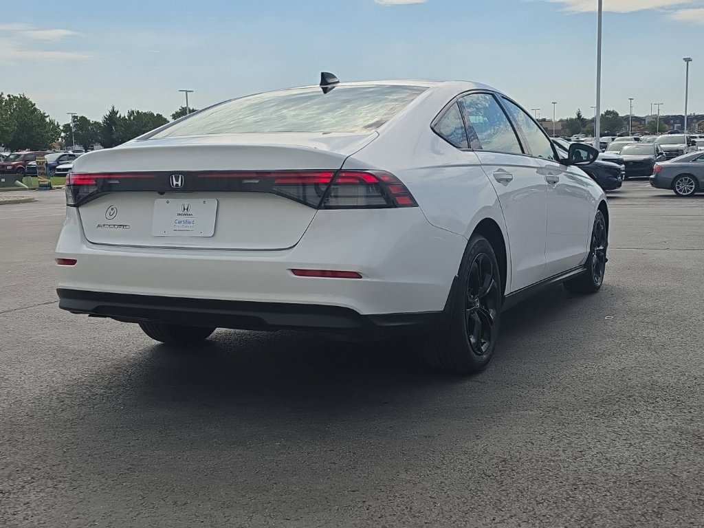 Certified 2025 Honda Accord SE image 7