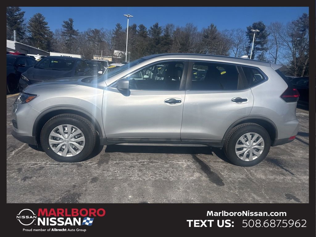 Certified 2018 Nissan Rogue S image 4