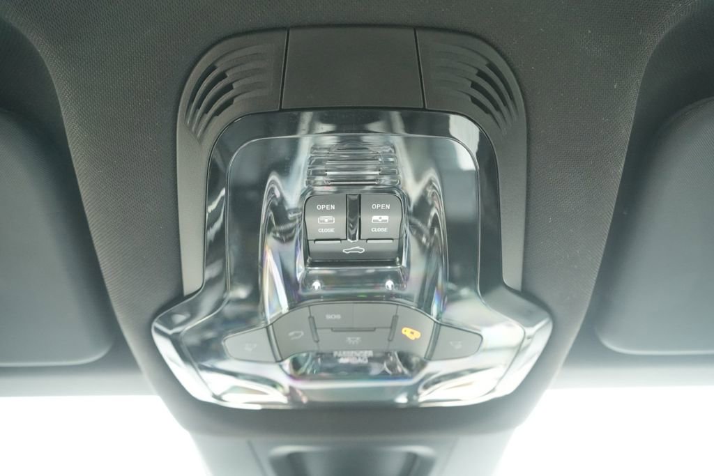 Used 2024 Alfa Romeo Tonale Ti w/ Active Assist Package image 21