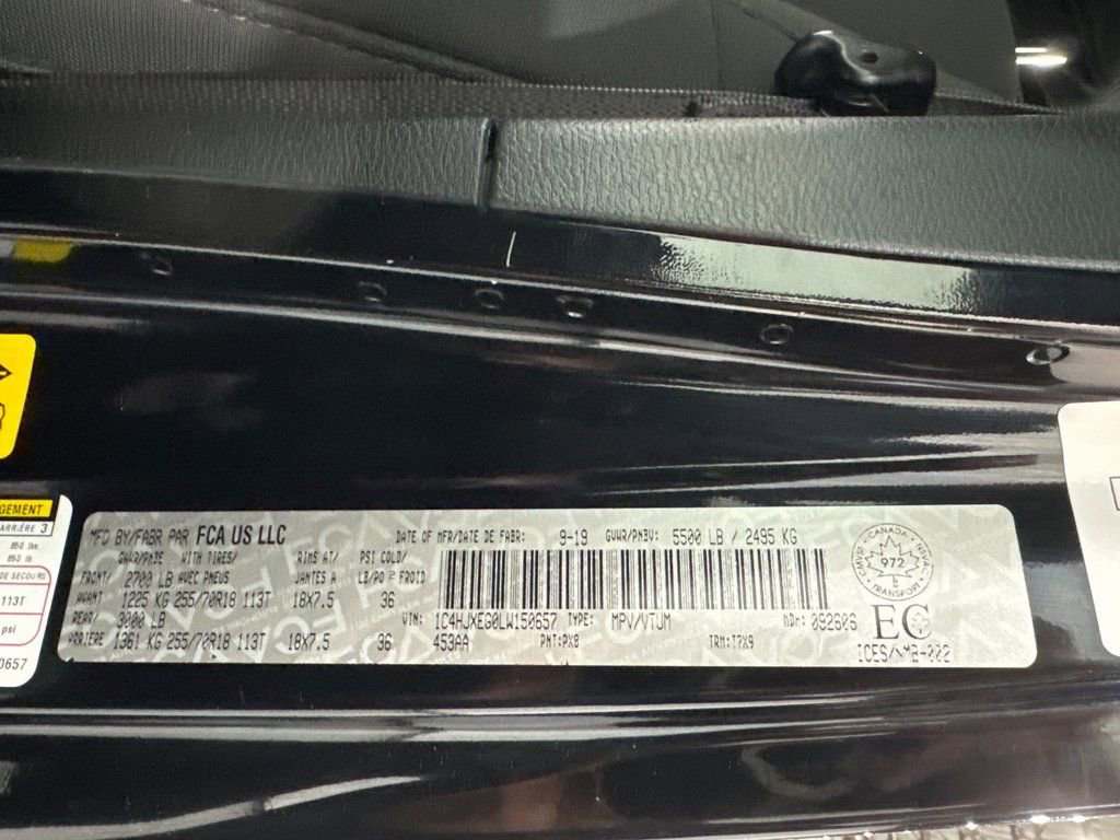 Used 2020 Jeep Wrangler Unlimited Sahara w/ Uconnect 4C Nav & Sound Group image 35