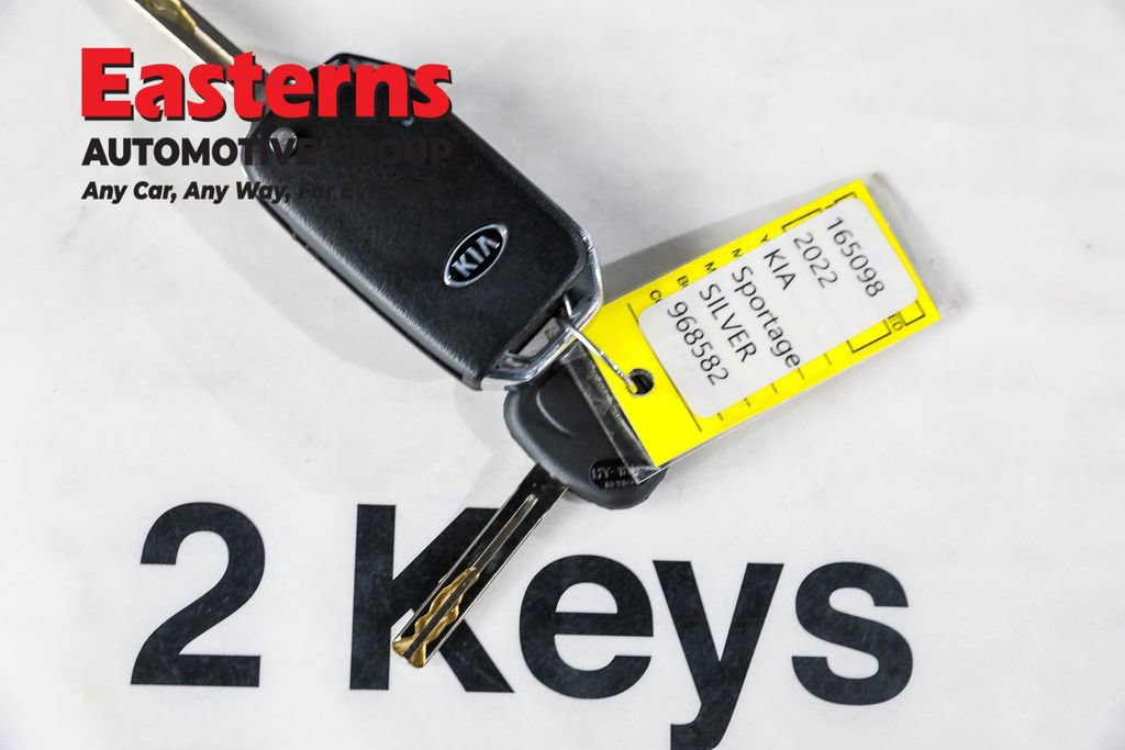 Used 2022 Kia Sportage LX image 24