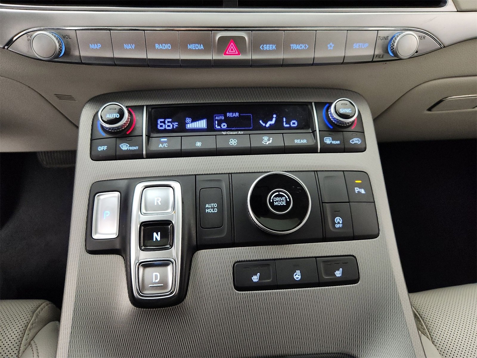 Used 2022 Hyundai Palisade SEL w/ 8P Bench Seat Package image 25