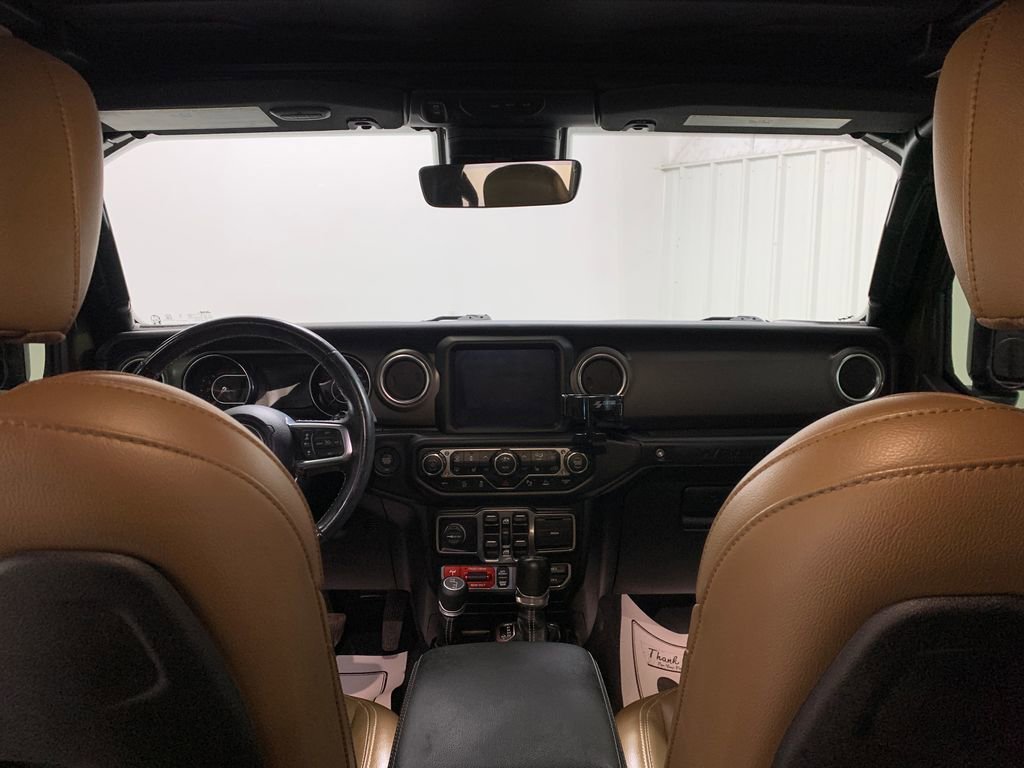 Used 2022 Jeep Wrangler Unlimited Rubicon w/ Steel Bumper Group image 18