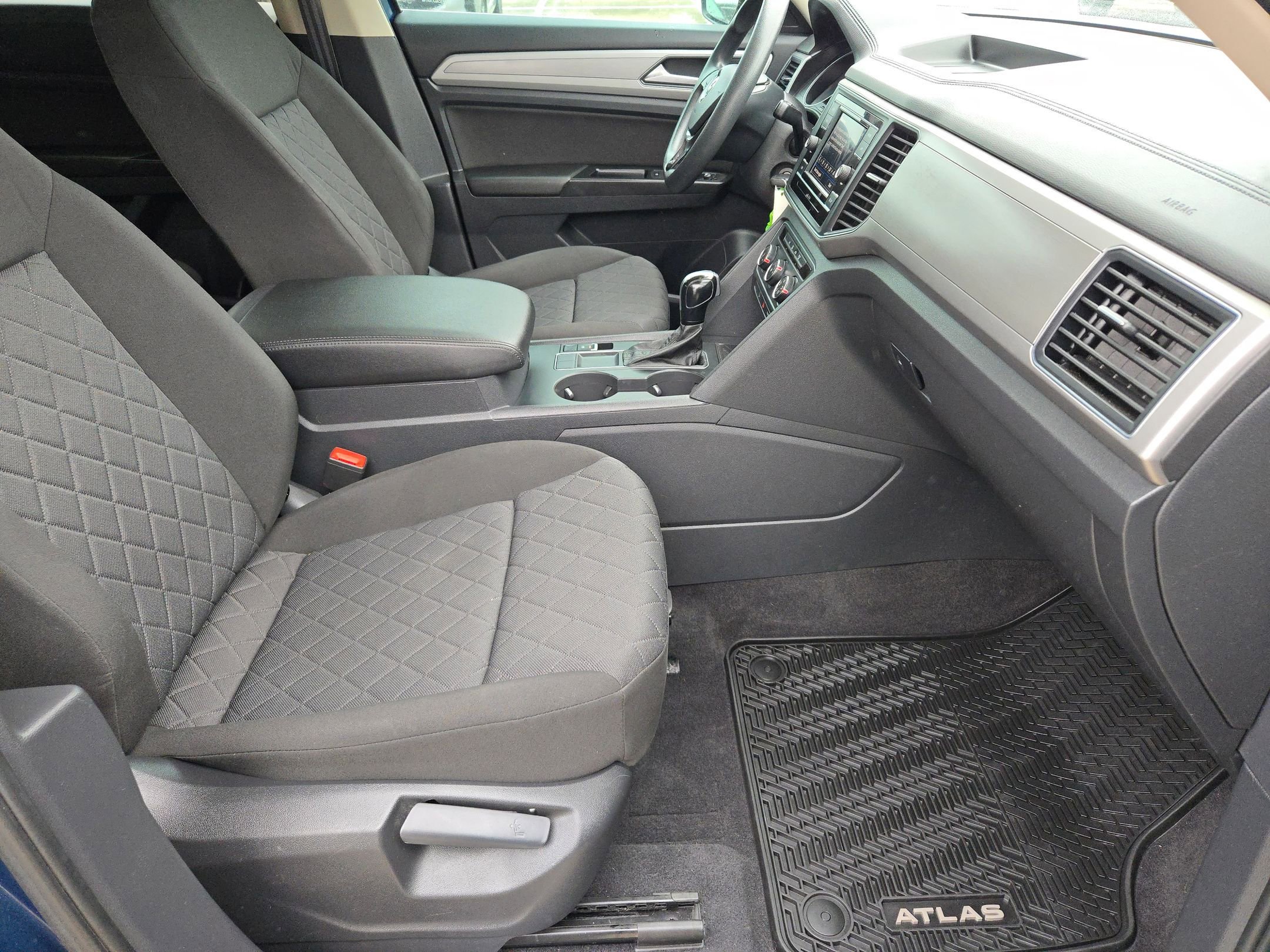 Used 2018 Volkswagen Atlas S image 29