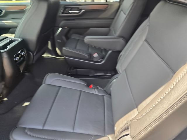 New 2026 GMC Yukon XL Denali RWD image 10
