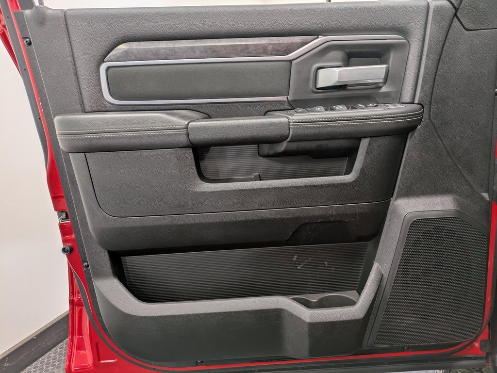 Used 2024 RAM 2500 Big Horn w/ Night Edition image 8