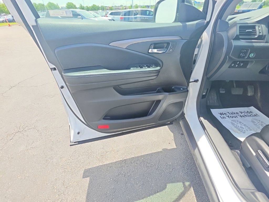 Used 2024 Honda Ridgeline RTL image 13