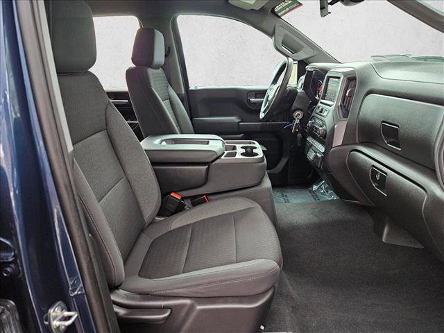 Used 2022 Chevrolet Silverado 1500 Custom w/ Safety Confidence Package RWD image 17