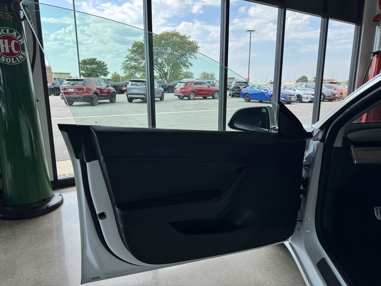 Used 2020 Tesla Model 3 Performance AWD/4WD image 15