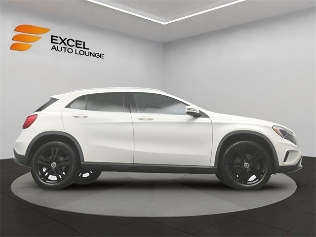 Used 2017 Mercedes-Benz GLA 250 image 39