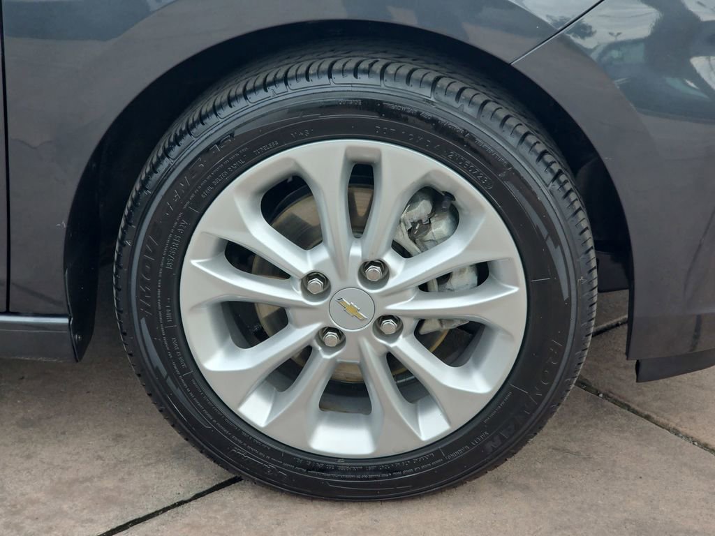 Used 2021 Chevrolet Spark LT image 38