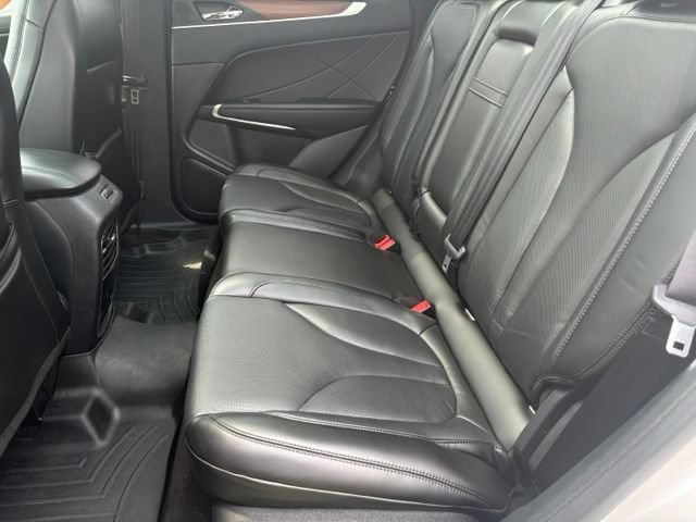 Used 2019 Lincoln MKC Reserve w/ Canadian Touring Package AWD/4WD image 12