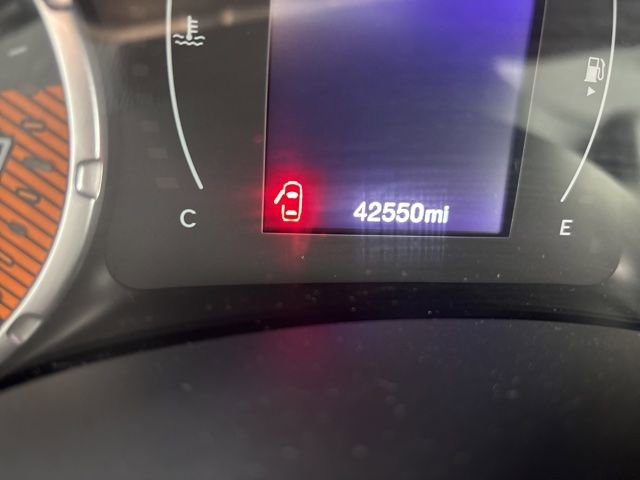 Used 2023 Jeep Renegade Latitude w/ Premium Group image 11