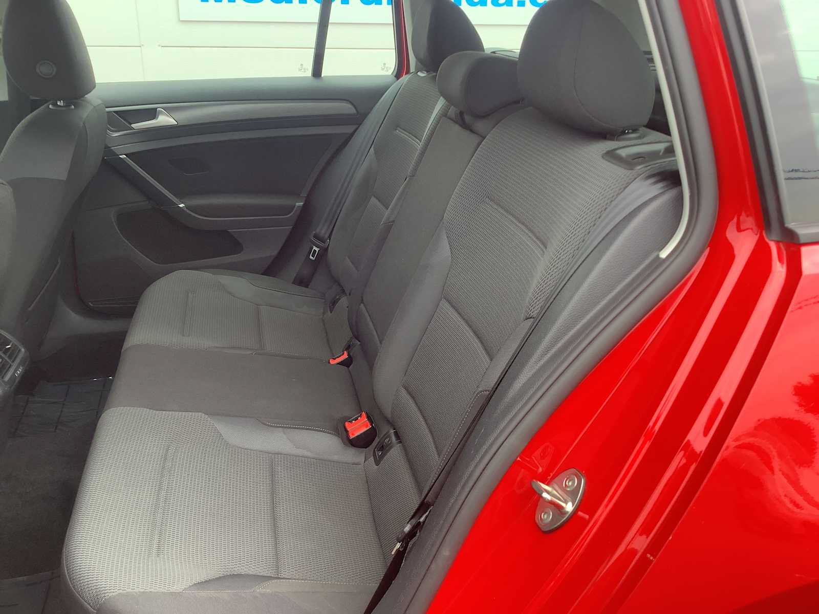 Used 2019 Volkswagen Golf S w/ Driver Assistance Package AWD/4WD image 13