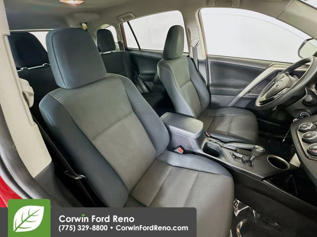 Used 2014 Toyota RAV4 LE image 25